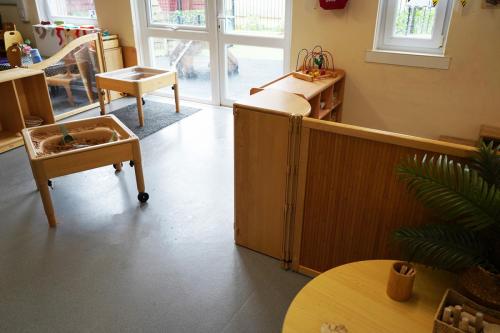 bsnd tweenies room overview photo2